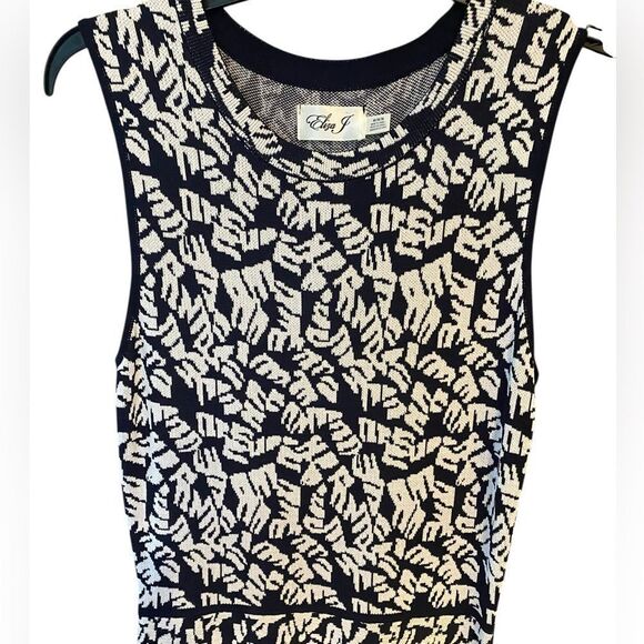 Eliza J. Sz M Navy Blue Print Sleeveless Drop Waist Luxury Knit Dress - Picture 3 of 8